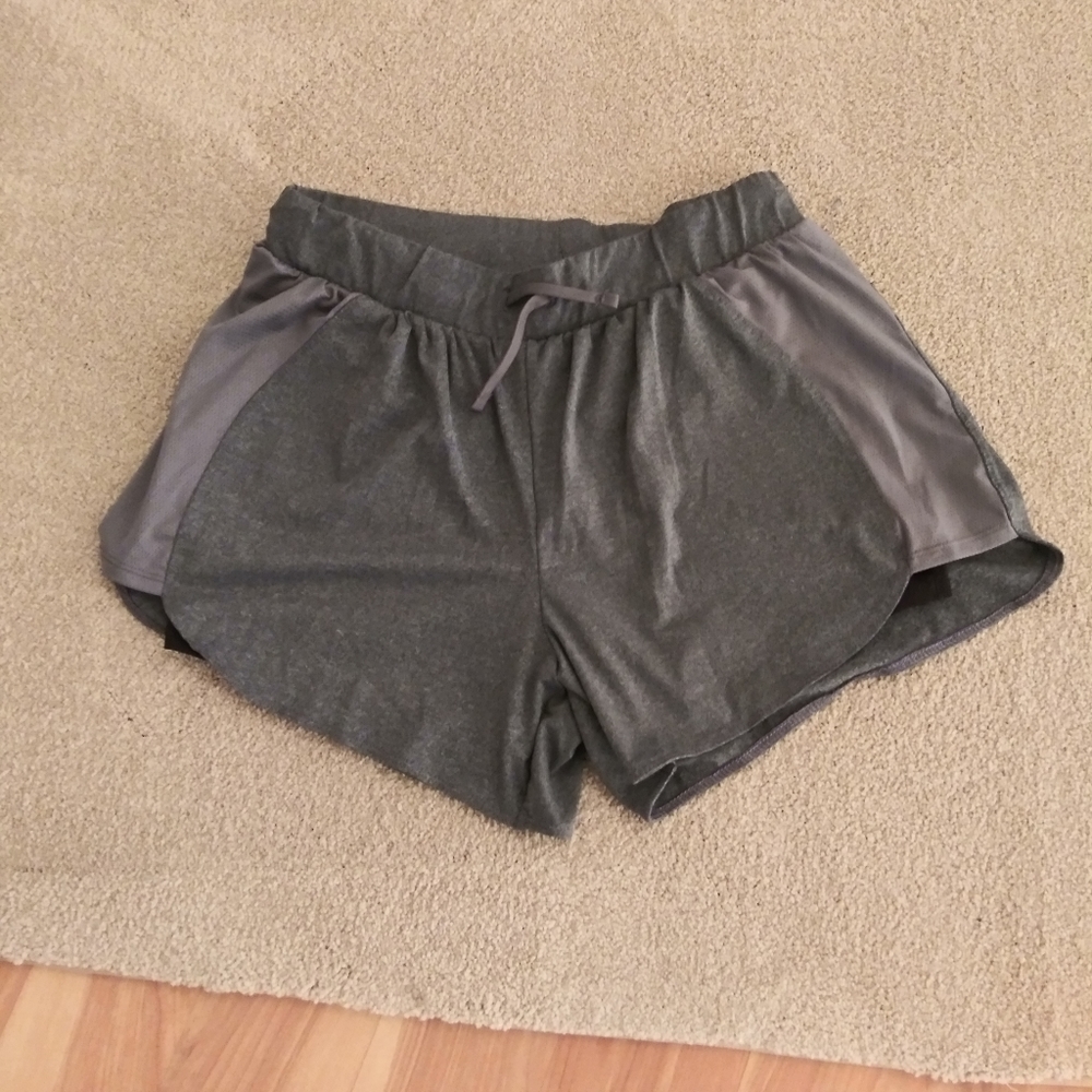 Avia athletic shorts